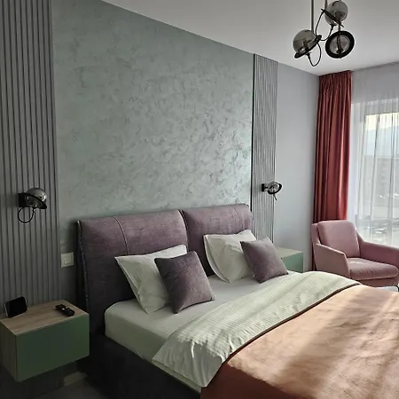 Alexander Suites Brasov-3